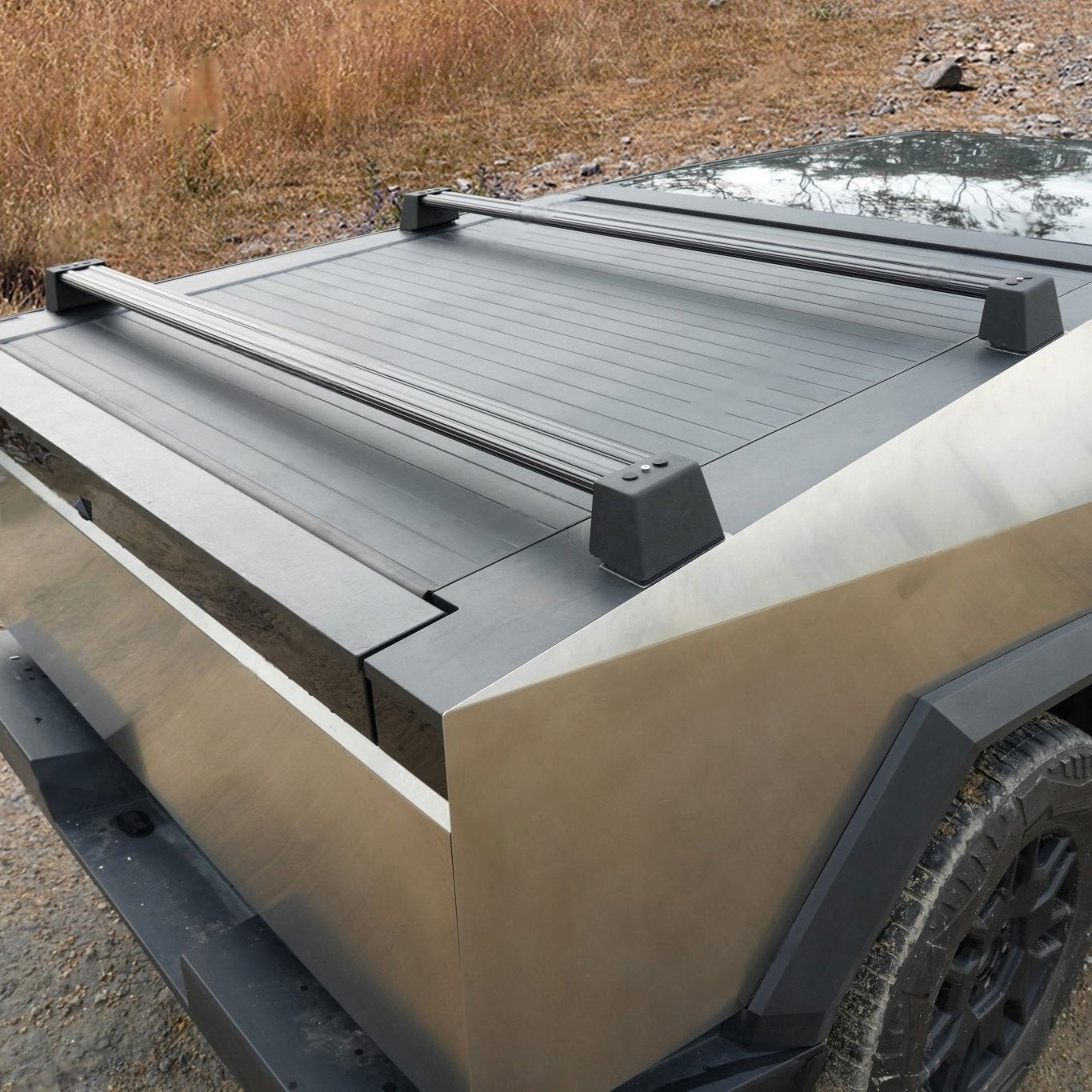 Tesla Cybertruck Crossbar Roof Rack Cargo Rack Carrier